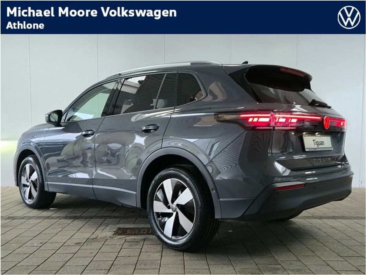Volkswagen Tiguan TIGUAN ED75 2.0TDI DSG 150BHP - Image 3