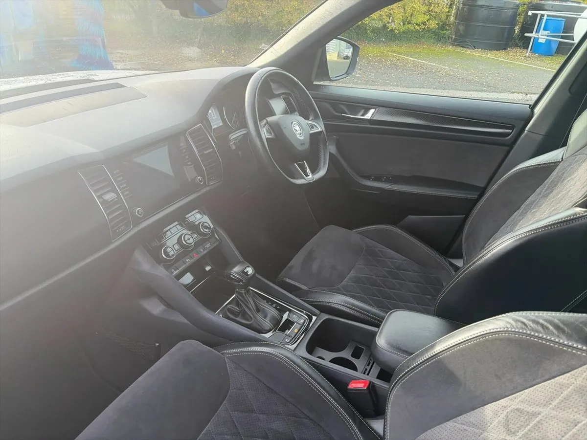 Skoda Kodiaq SPORTLINE 2.0 TDI 150HP 4X4 AUTO - Image 3