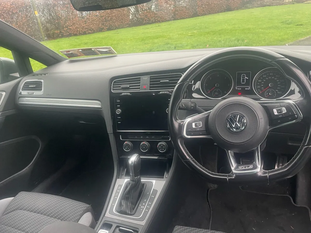 2019 Volkswagen Golf R Line 2.0 TDI - Image 3
