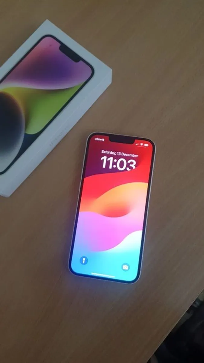 iPhone 14 Starlight 128GB - Image 3