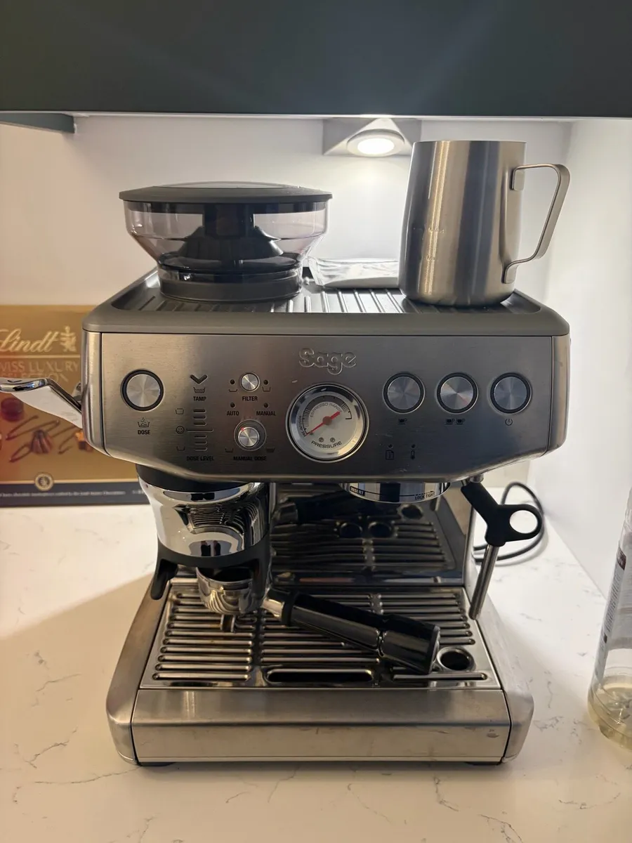 Sage Barista Express Espresso Machine - Image 2
