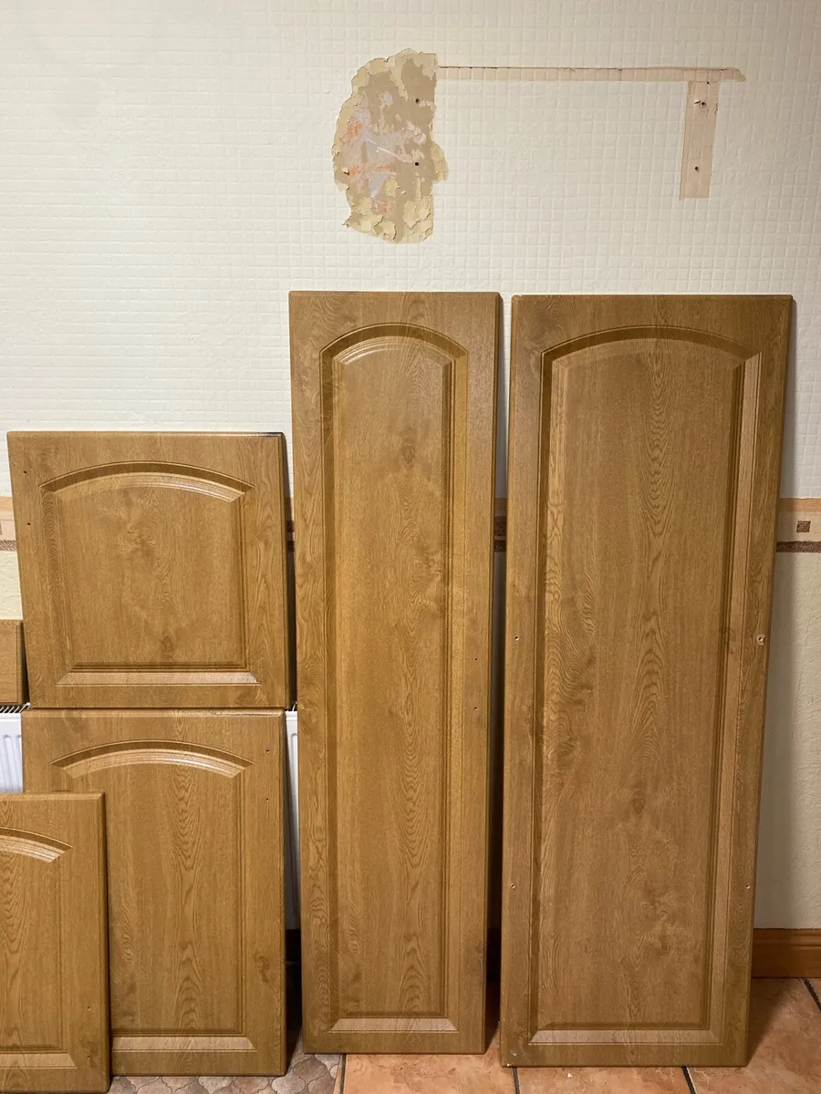 Solid wood kitchen cupboard doors - Image 2