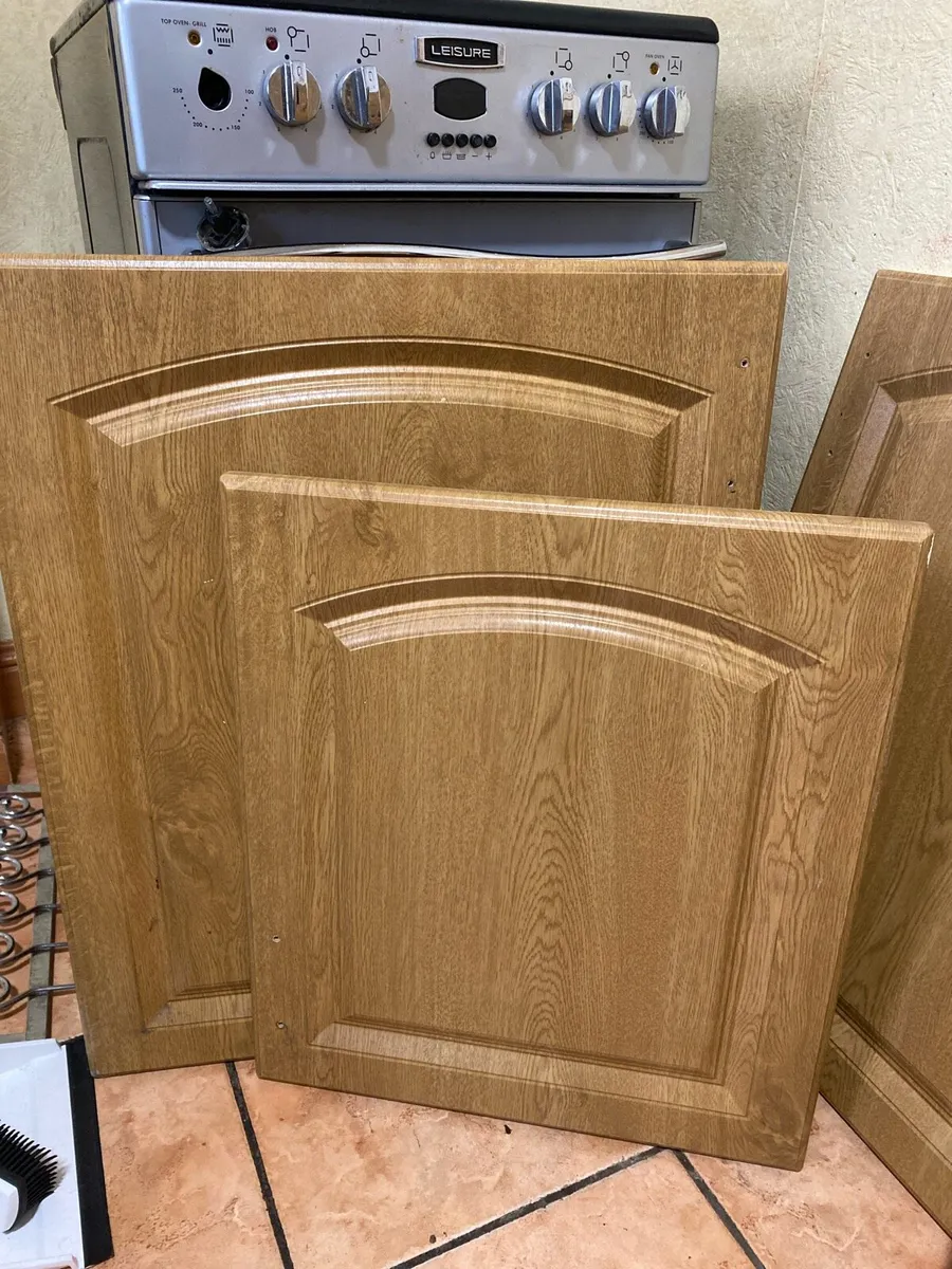 Solid wood kitchen cupboard doors - Image 4