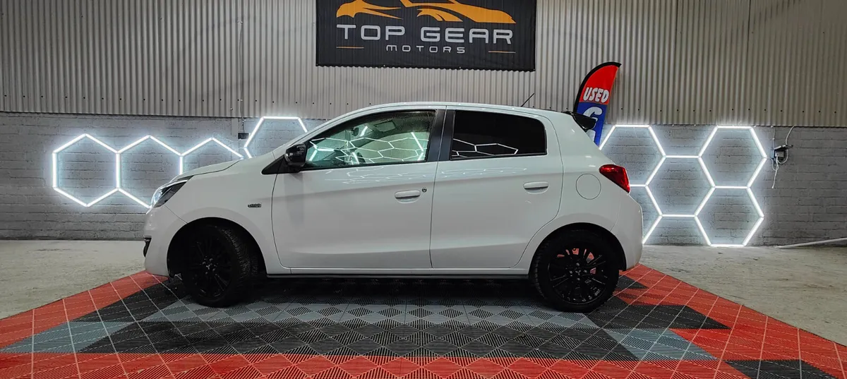 2019 Mitsubishi Mirage - Image 1