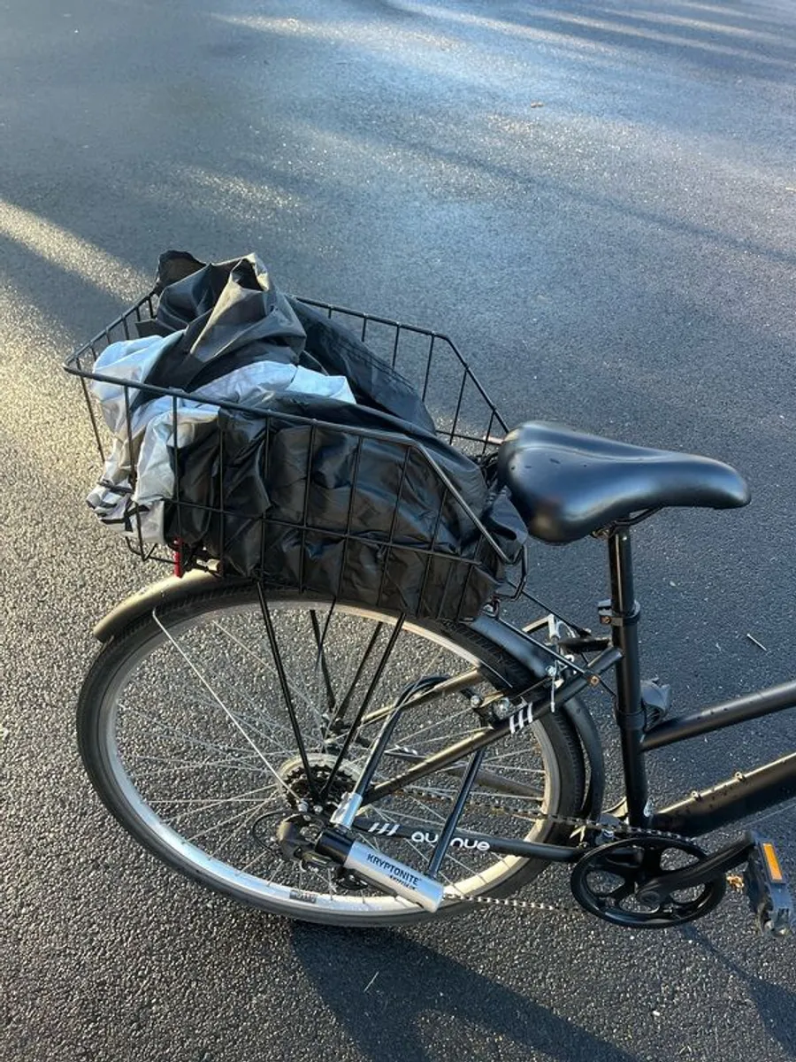 Martello Avenue 1 - Step-Thru Ladies Hybrid Black Bike - Image 4