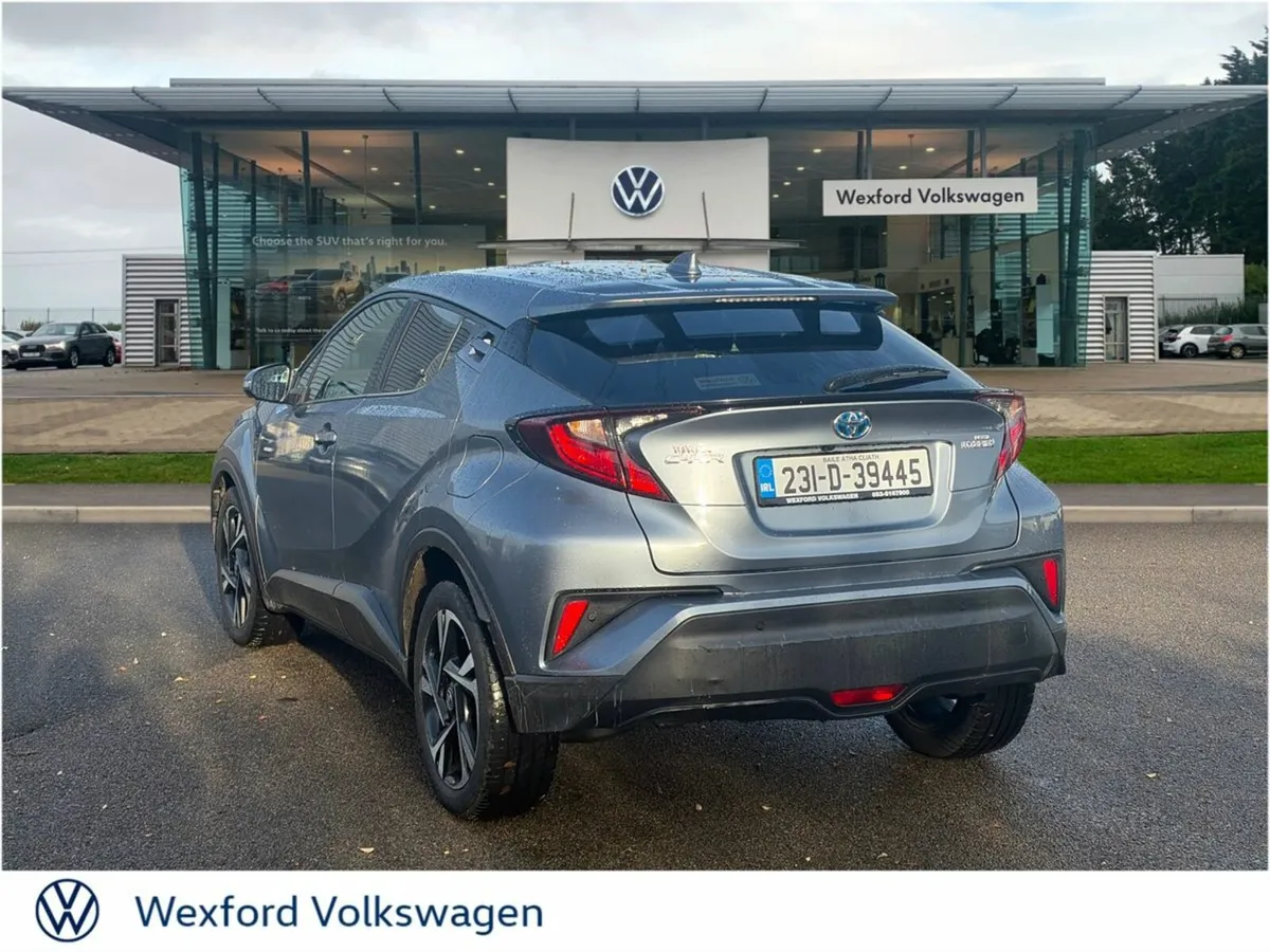 Toyota C-HR SPORT 1.8 HYBRID AUTO - Image 4