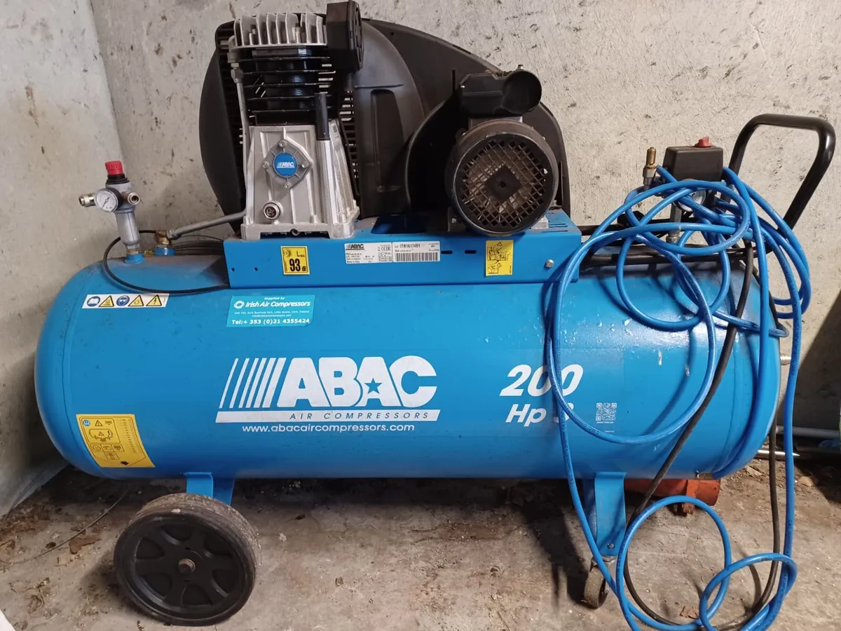 ABAC 200 litre air compressor - Image 4
