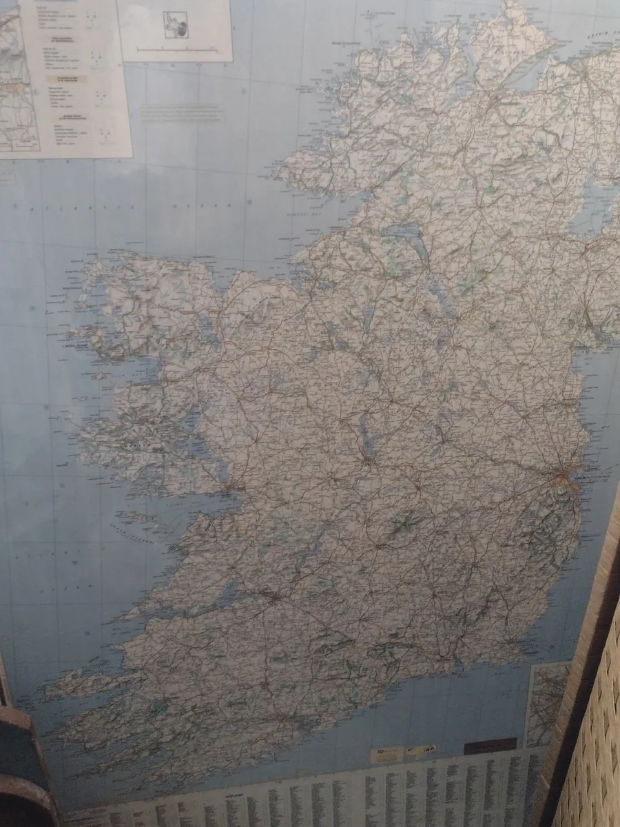 ExLarge vintage map of Ireland heavy metal frame - Image 1