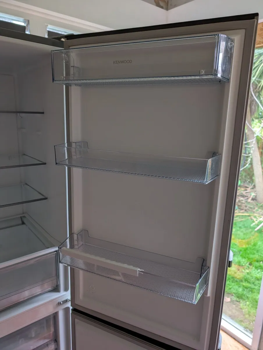 Kenwood 60/40 Fridge Freezer - Image 3