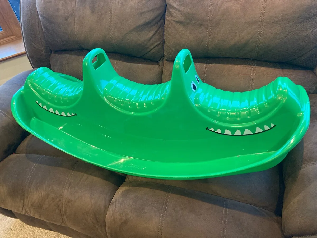 Dantoy 3 child crocodile rocker