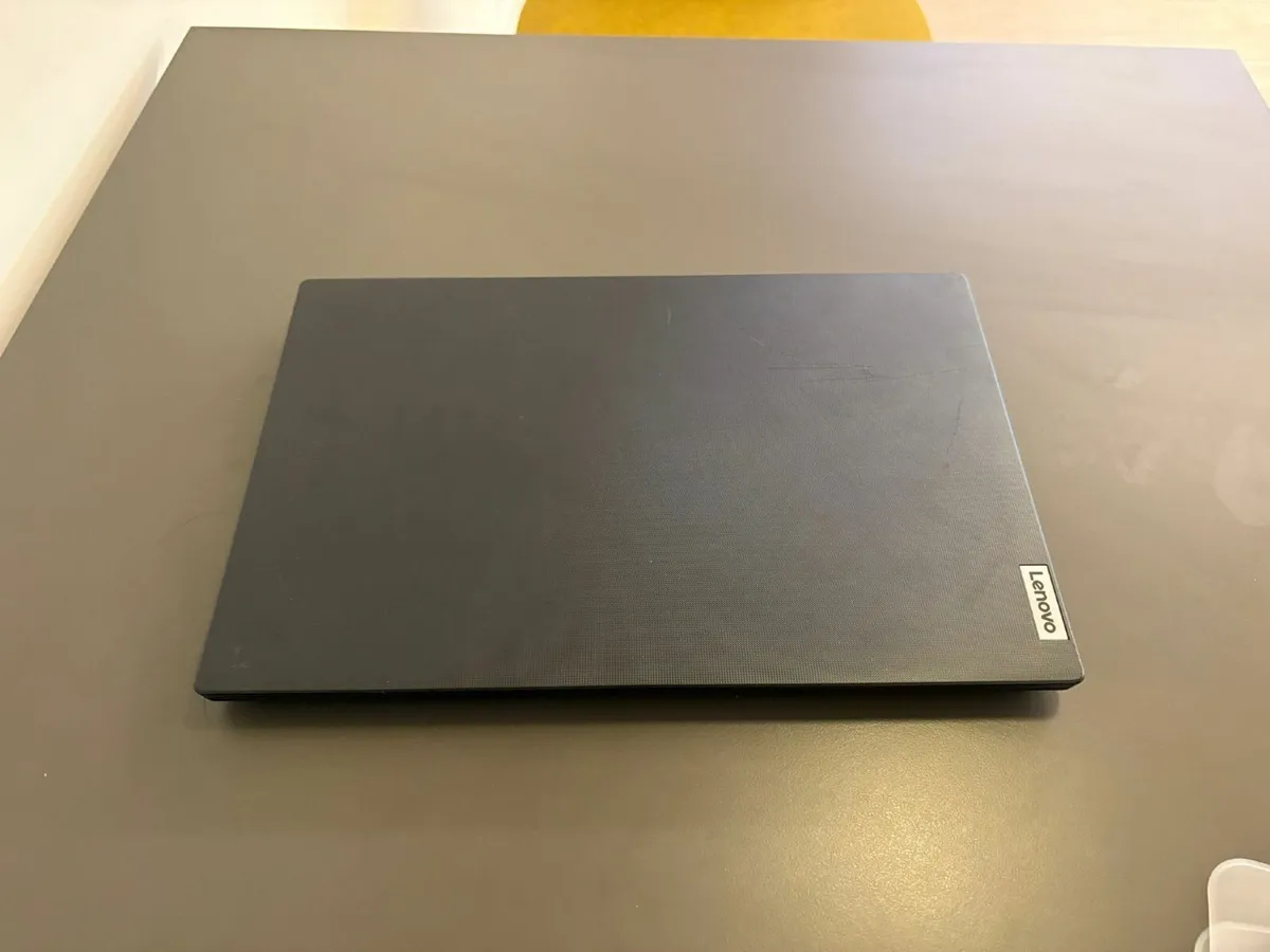 Lenovo IdeaPad V14 G4 - Image 1