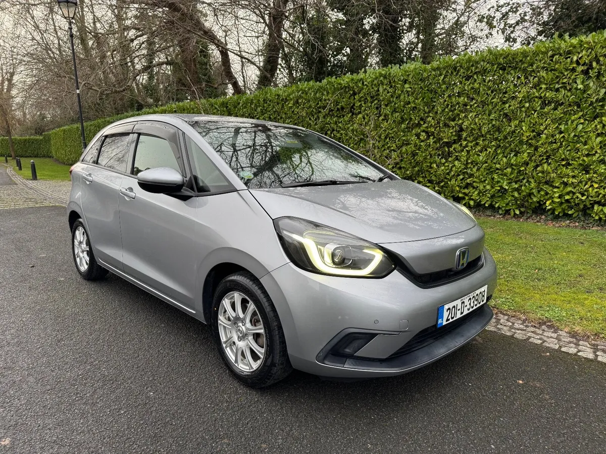 Honda Fit 1.5 Petrol Hybrid GR3 New Model - Image 1