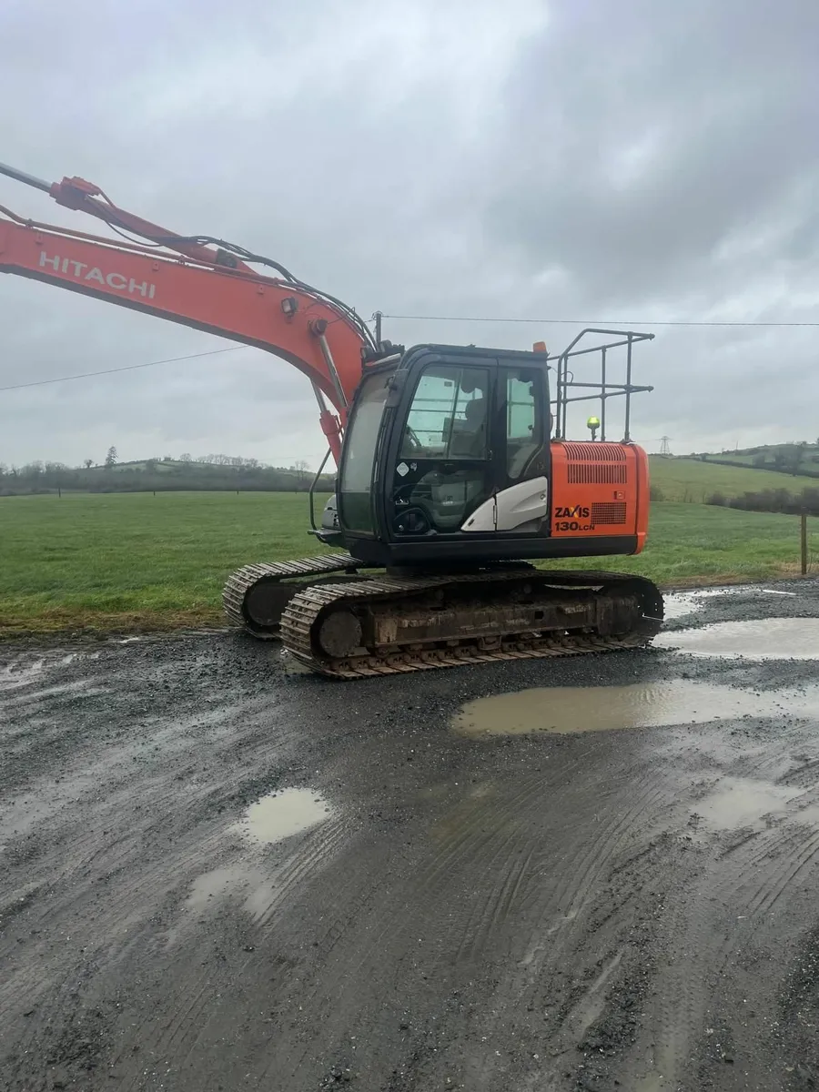HITACHI ZAXIS 130-5 - Image 2