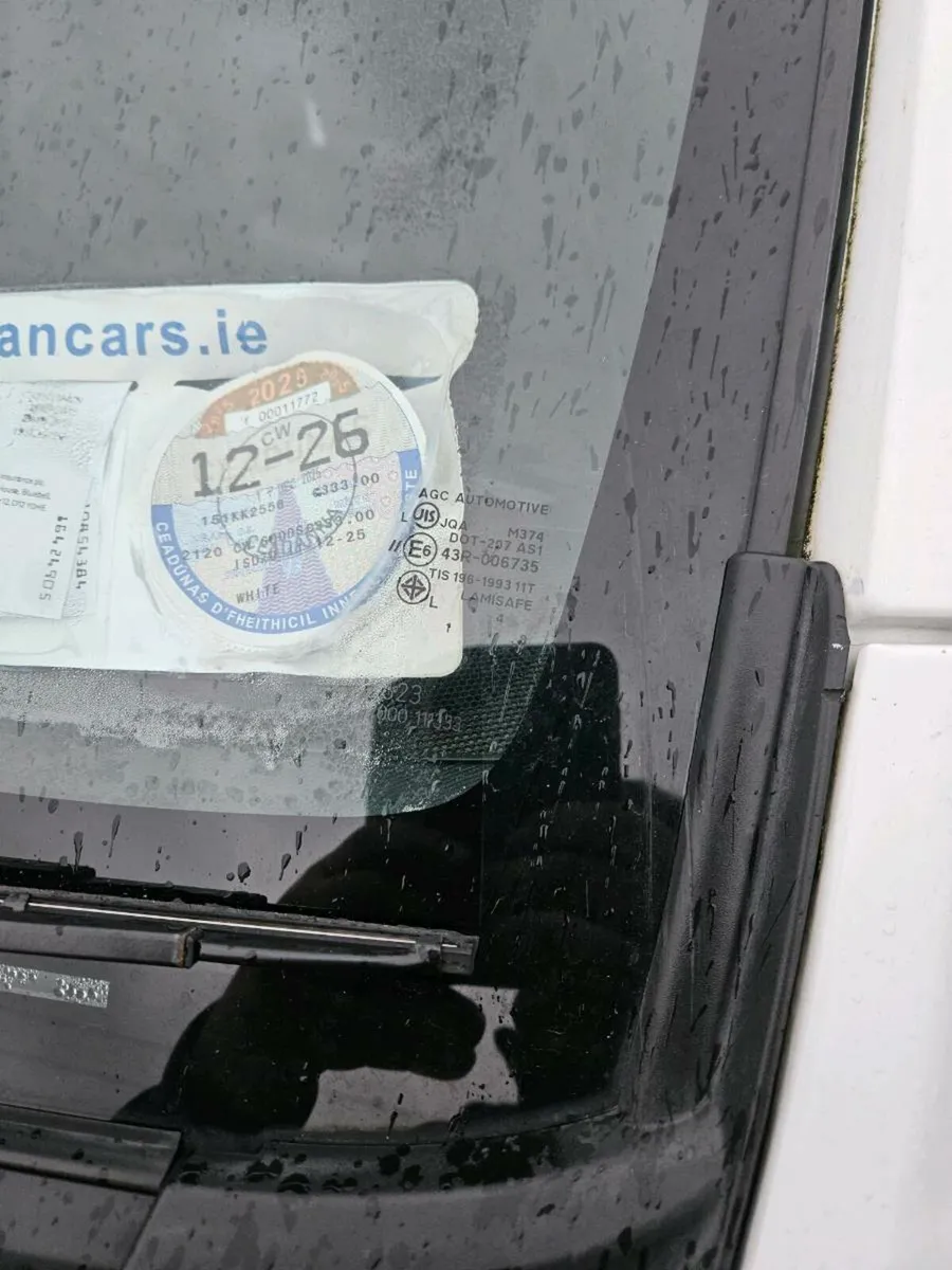 2015 isuzu dmaxi   tax 12/26 doe 7/26 - Image 3