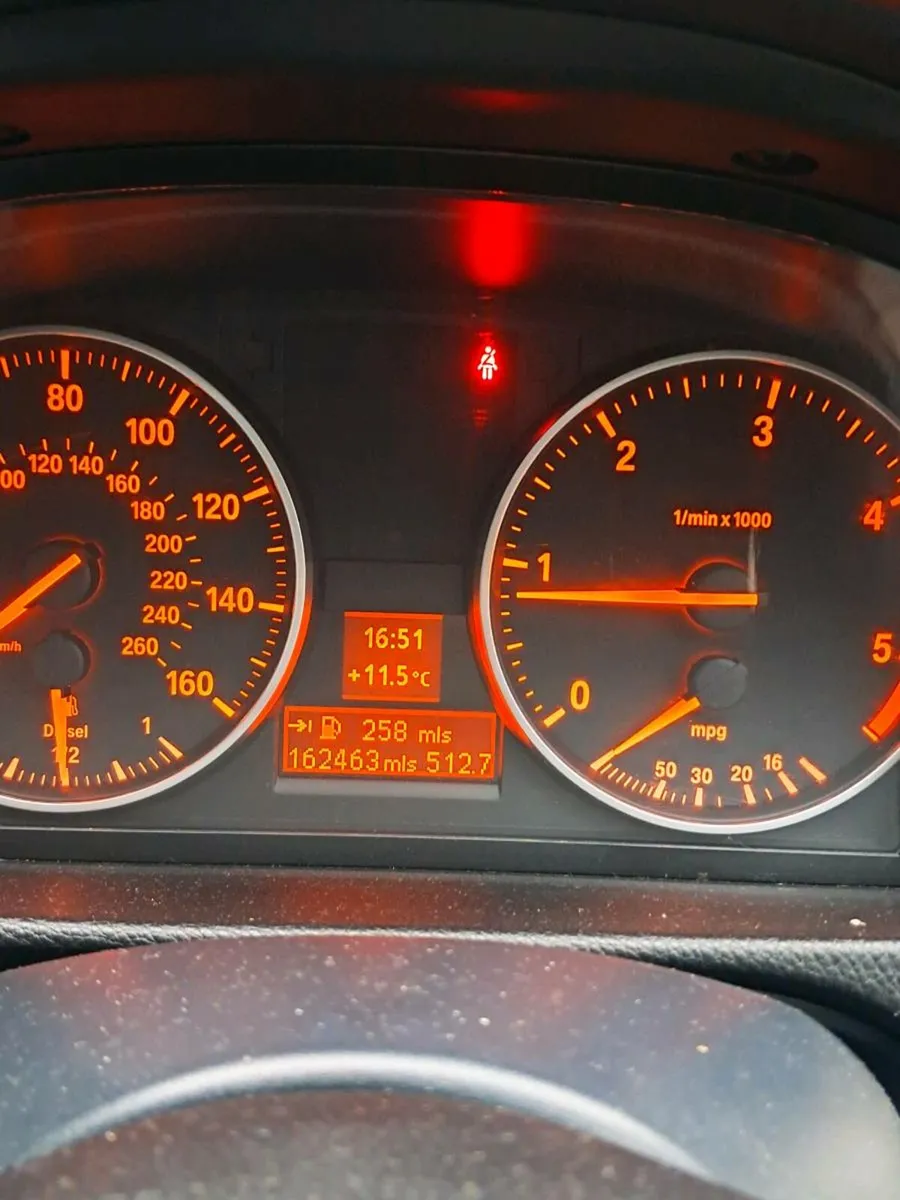 Bmw 318D Edition SE touring - Image 4