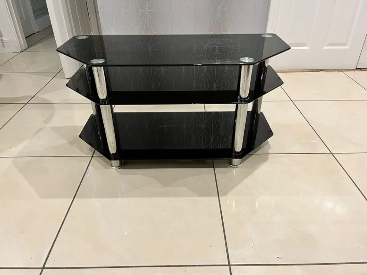 TV Stand - Image 4