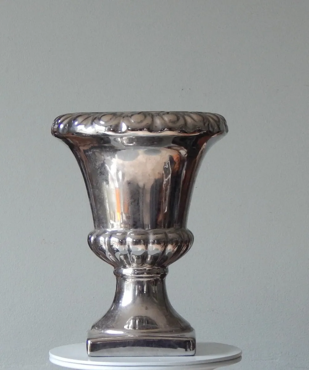 Ceramic Urn - Image 1