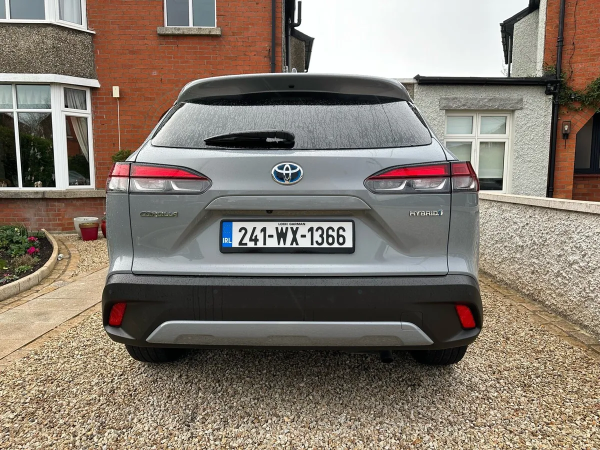 Toyota Corolla Cross Sport Hybrid - Image 4