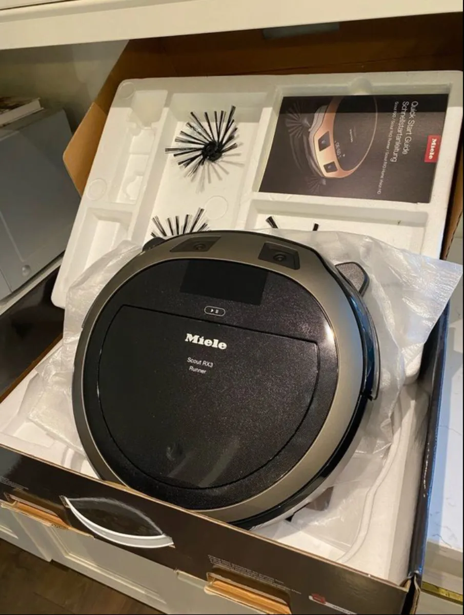 Miele Robot Hoover - Image 2