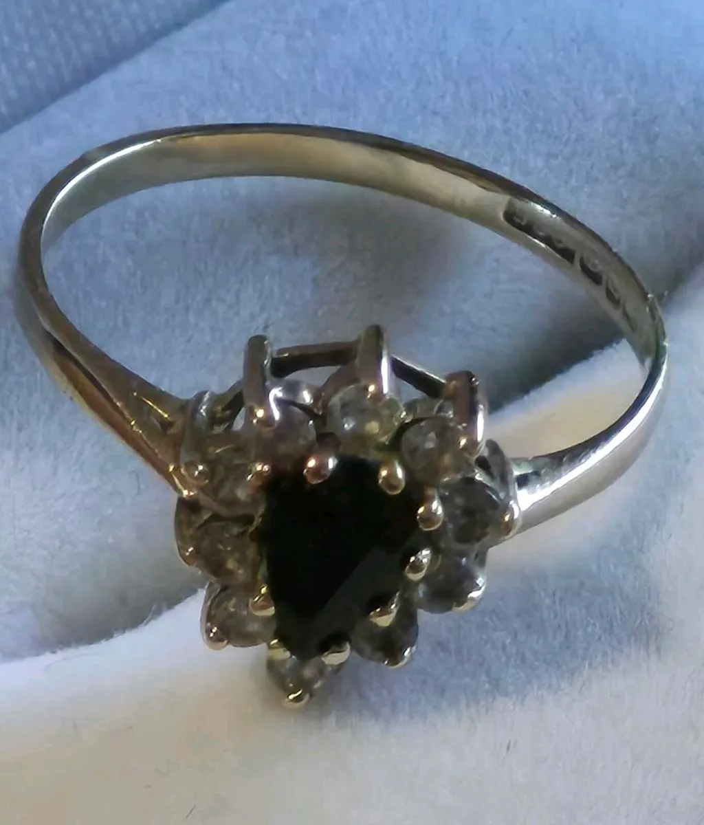 9ct Gold, Sapphire & CZ Ring (Size K) - Image 2