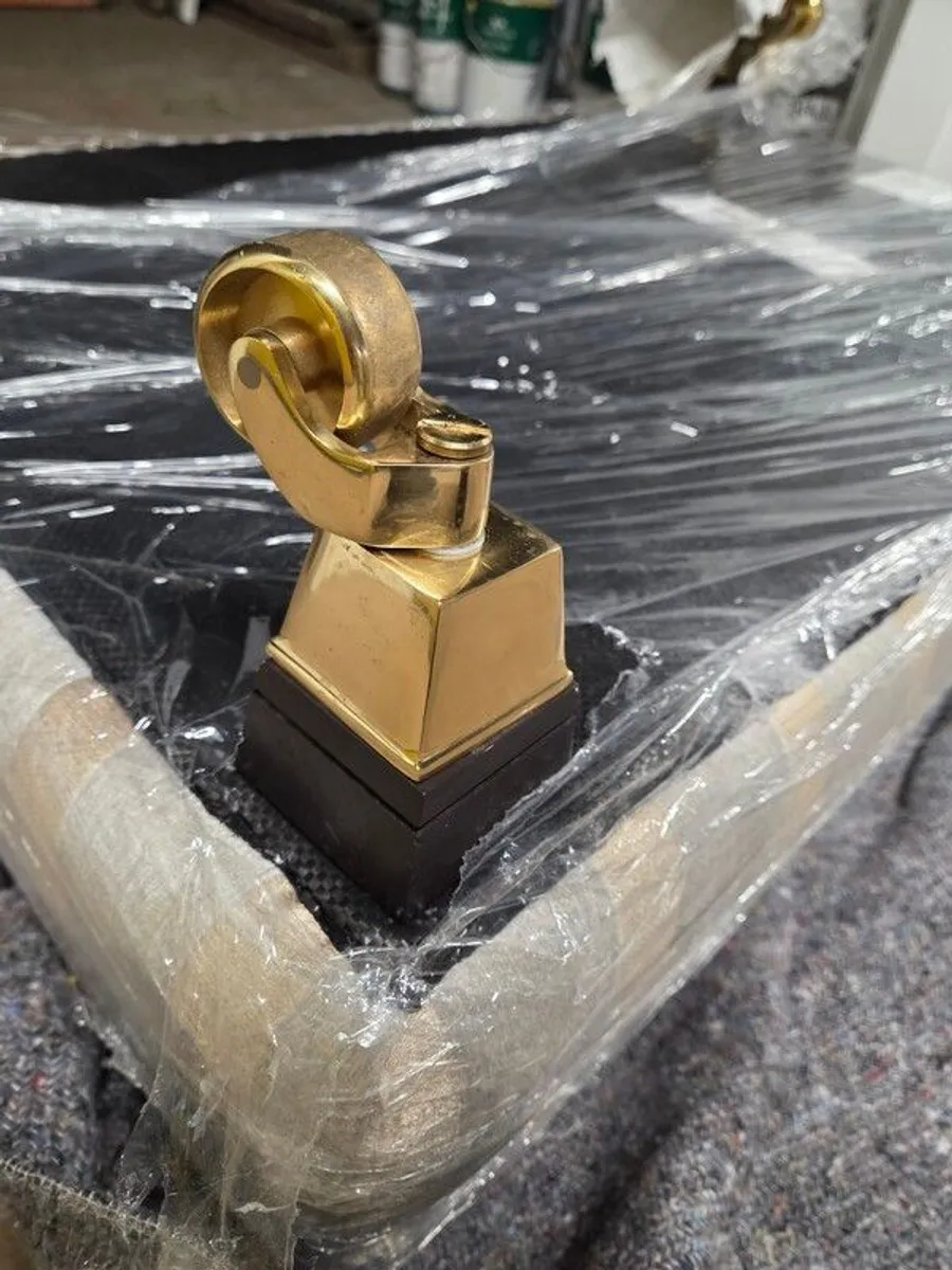 Couch set, 3 & 2 seater with foot stool - Image 4