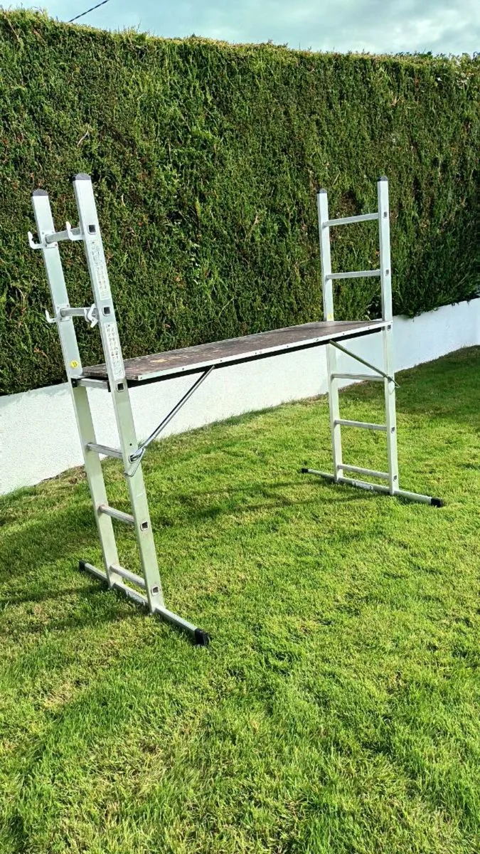 Garden equipment. - Image 1