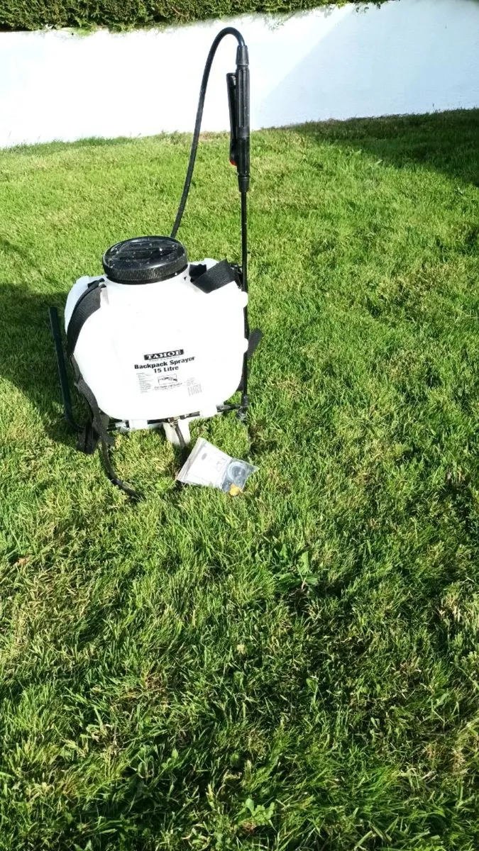 Garden equipment. - Image 2