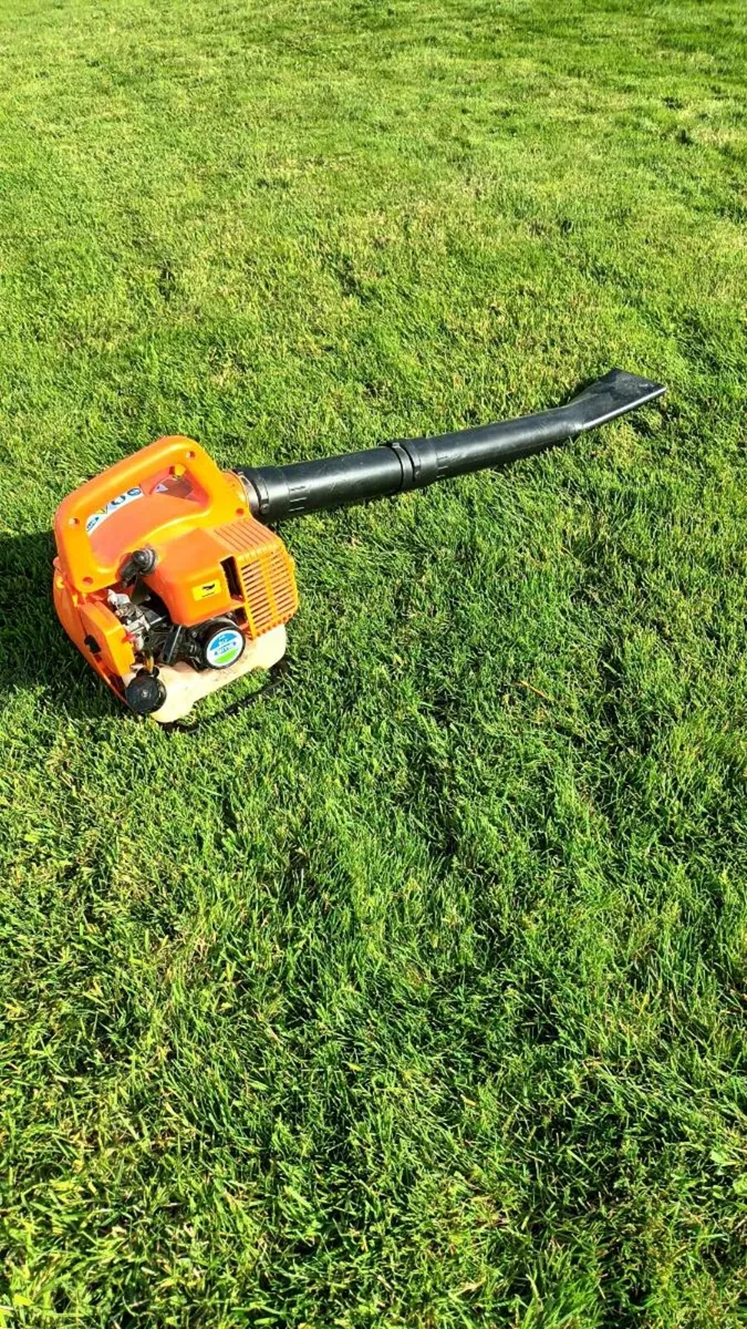 Garden equipment. - Image 4