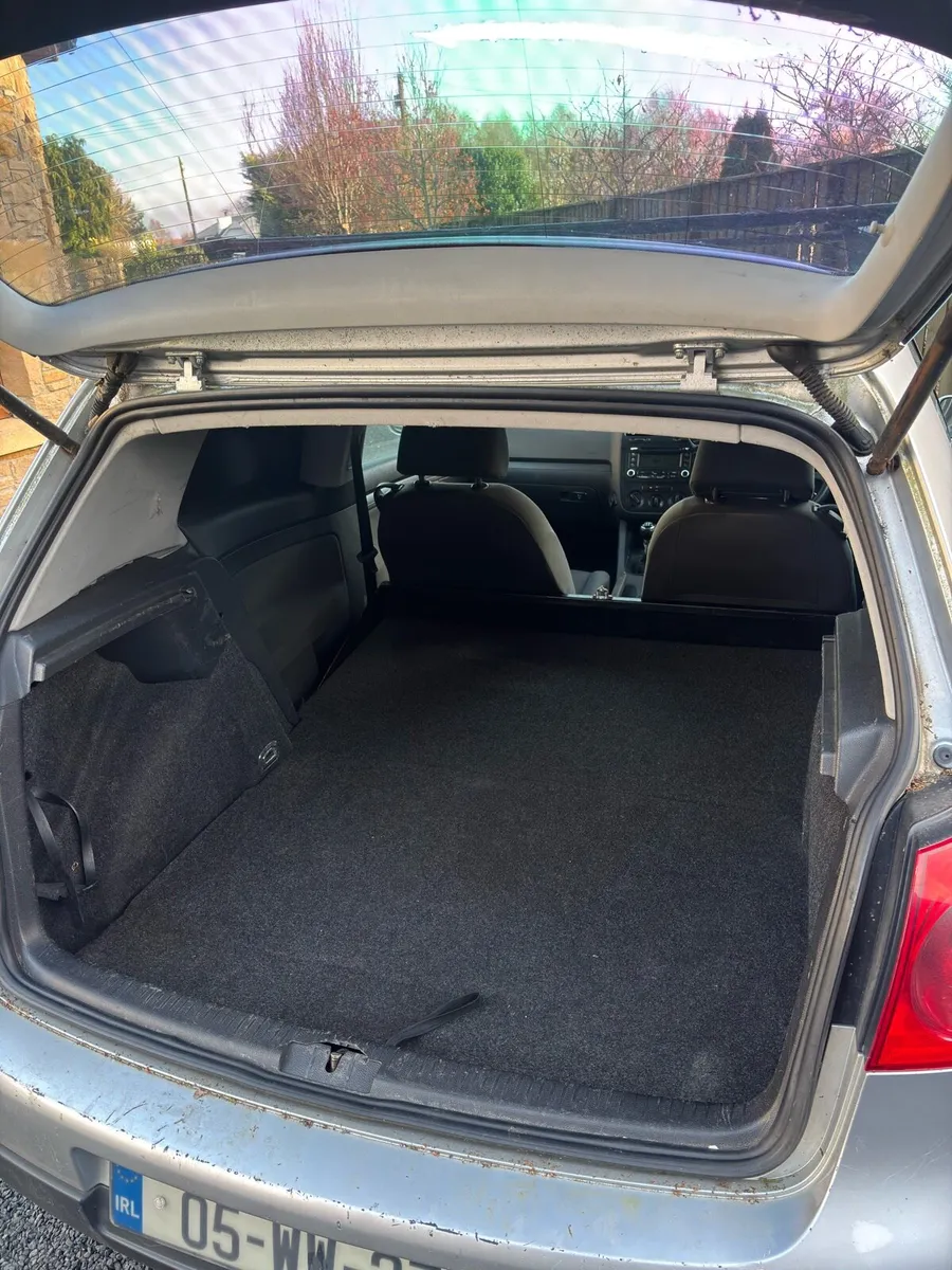 2005 Volkswagen Golf Van - Image 2