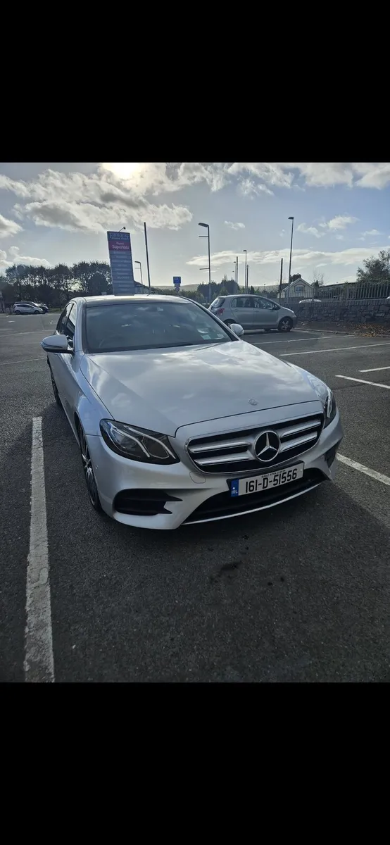 Mercedes E220D - Image 1