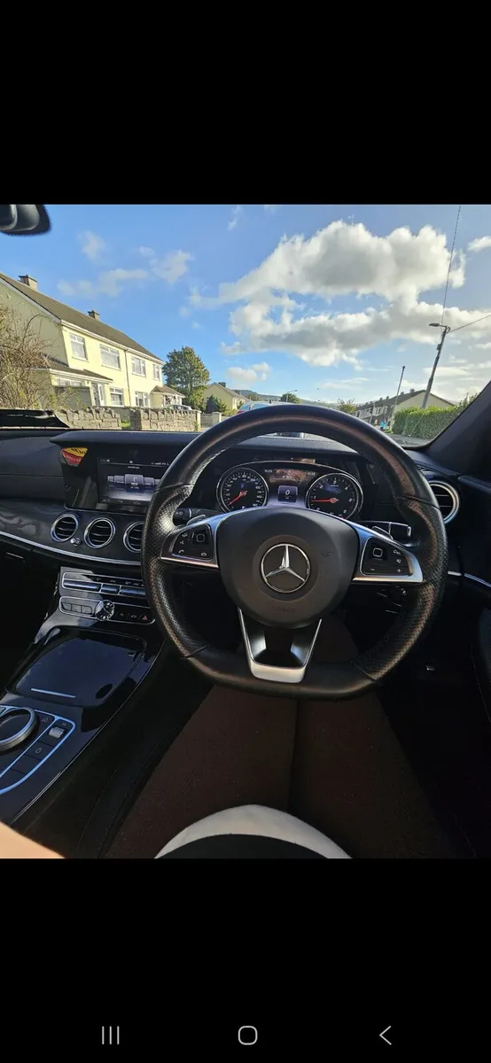 Mercedes E220D - Image 3