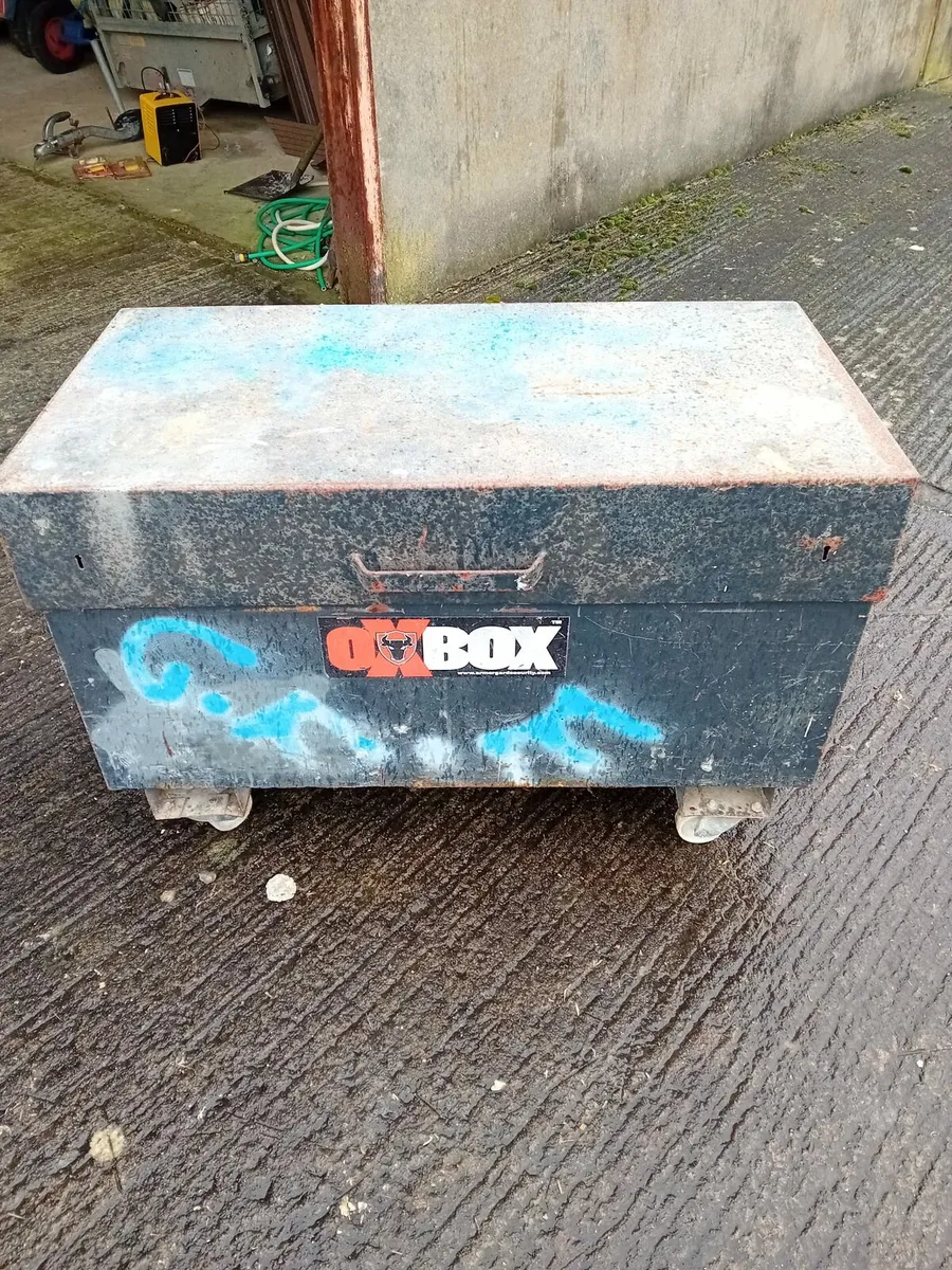 Jobox - Image 1