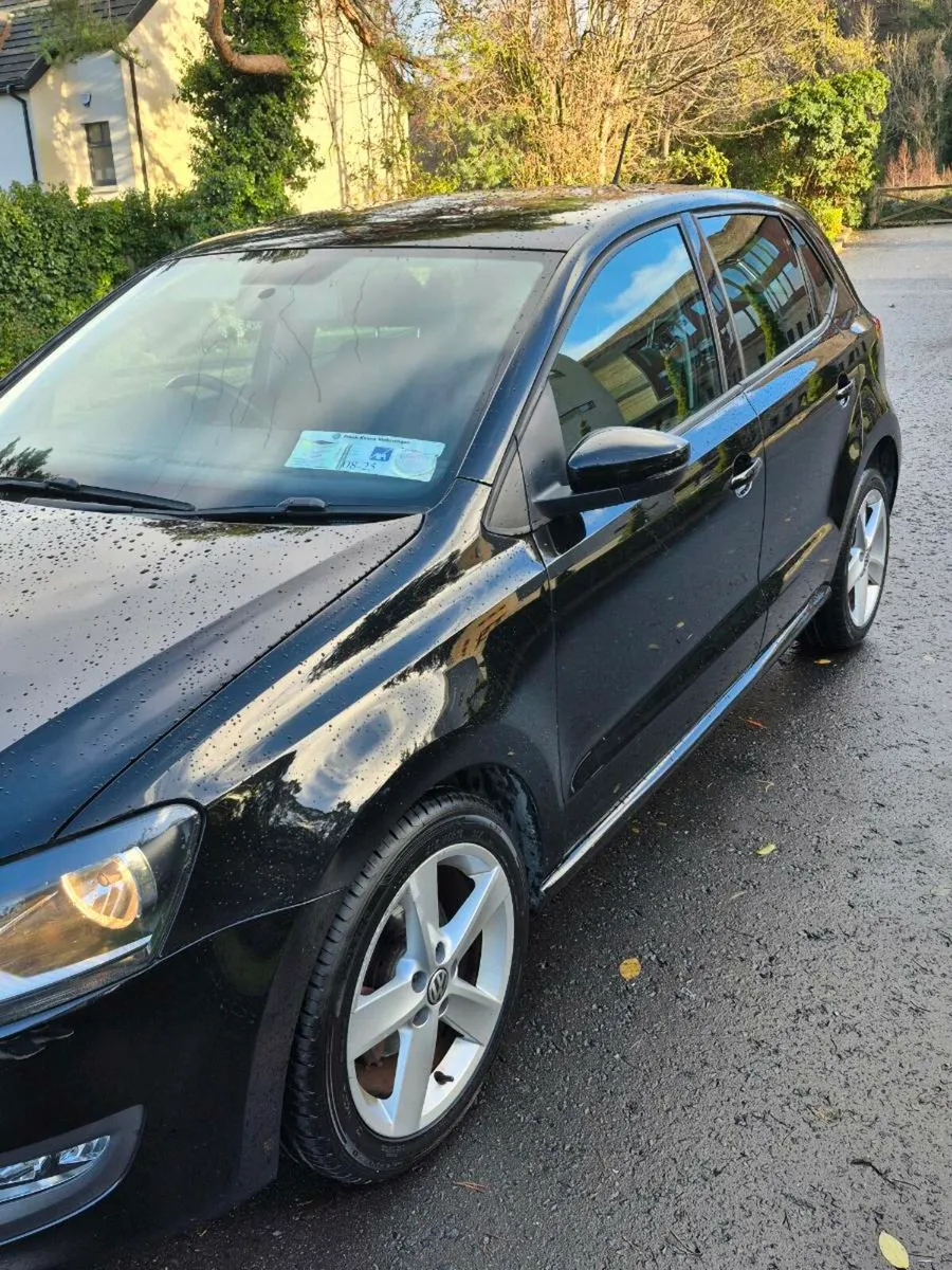 141 Volkswagon Polo Automatic - Image 2