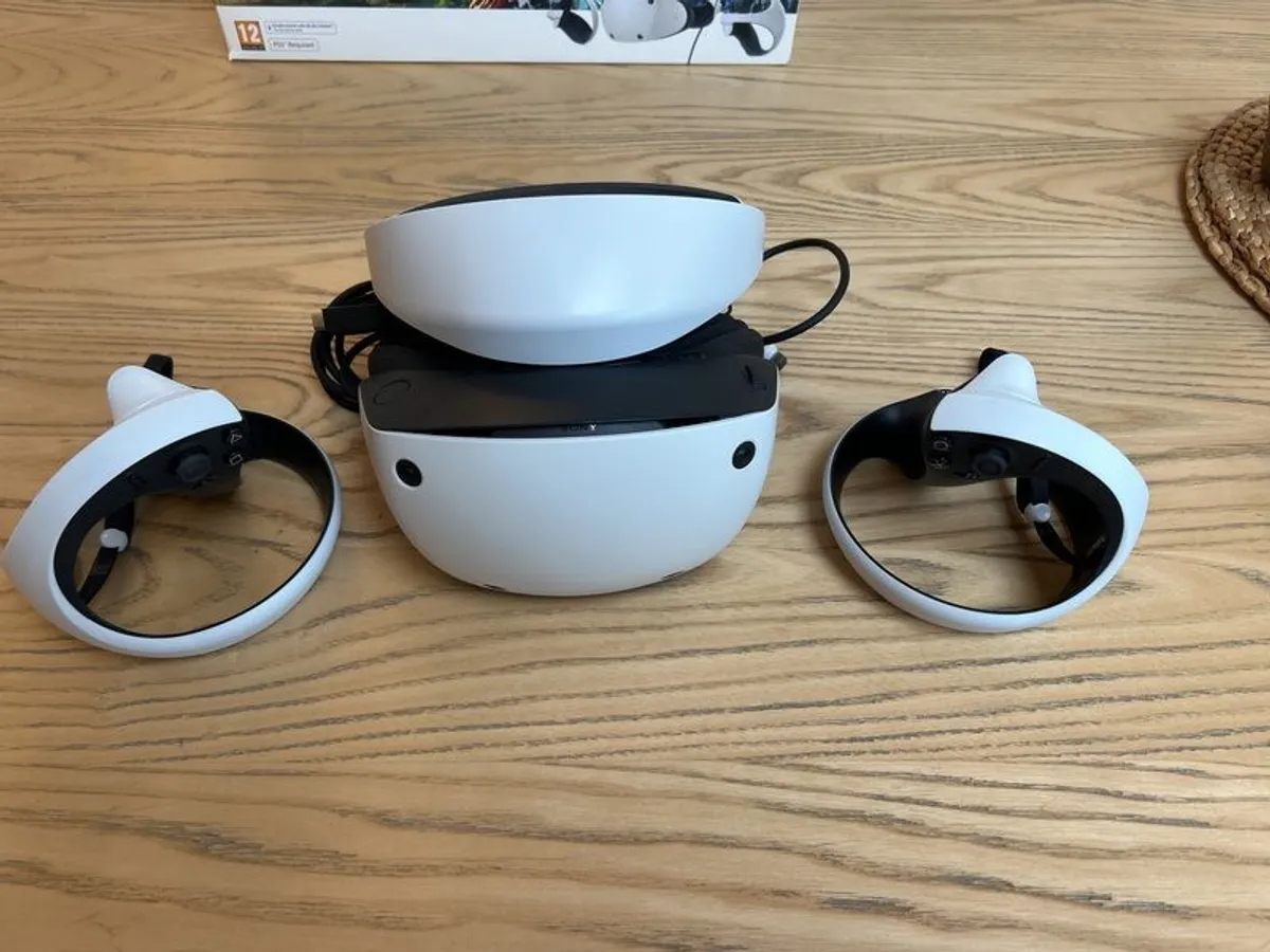 PS5 VR2 Headset - Image 2