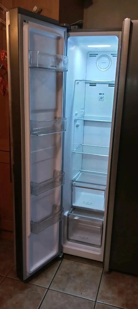 Fridge freezer - Image 3