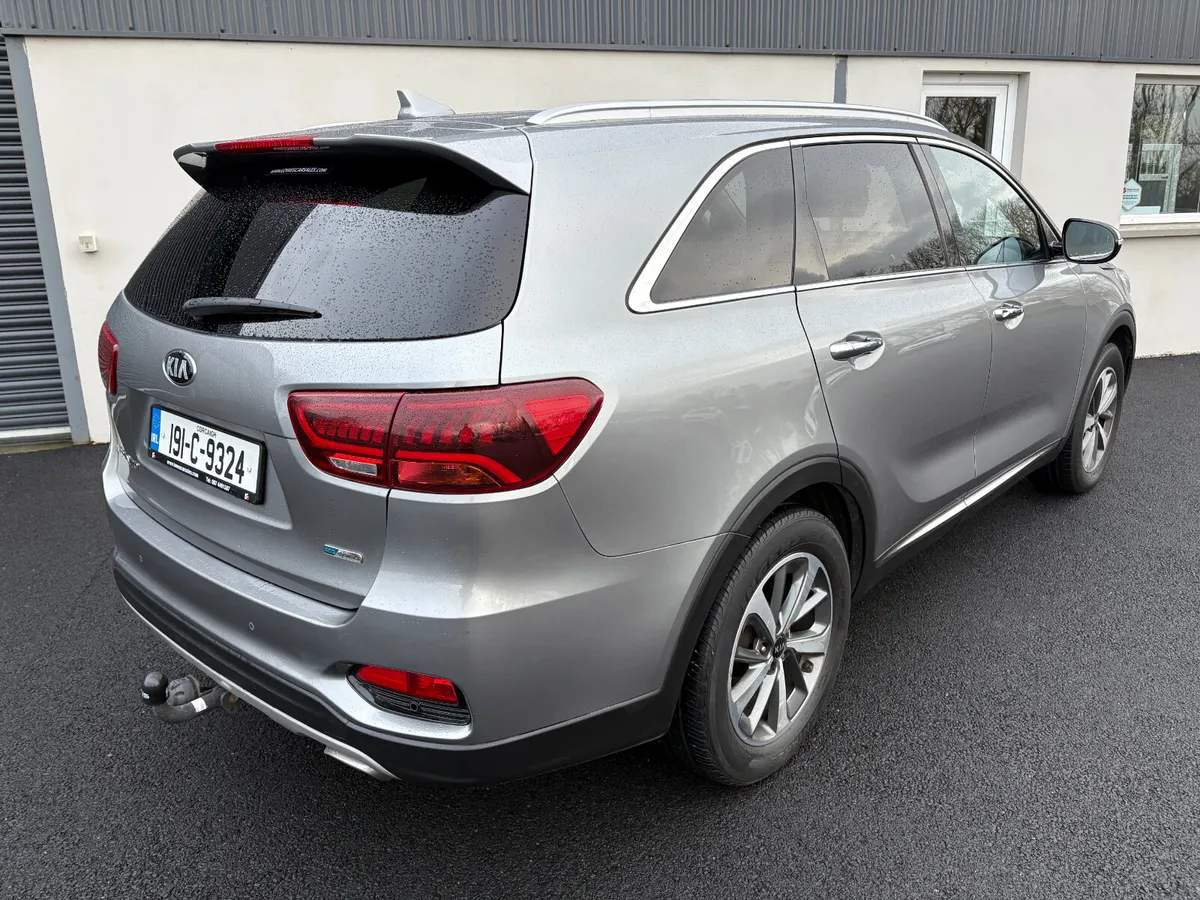 191 Kia Sorento K2 2.2 CRDI 7 Seater - Image 4