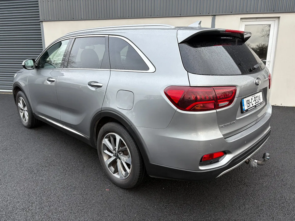 191 Kia Sorento K2 2.2 CRDI 7 Seater - Image 3