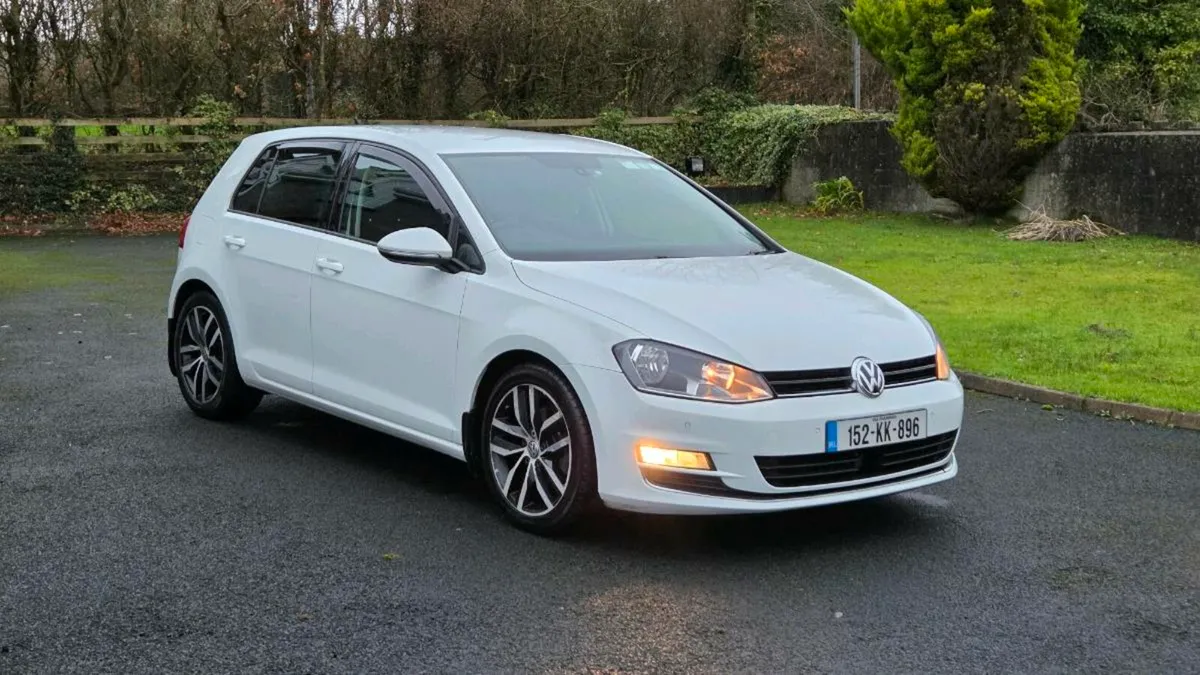 Volkswagen golf highline 1.6 TDI - Image 1