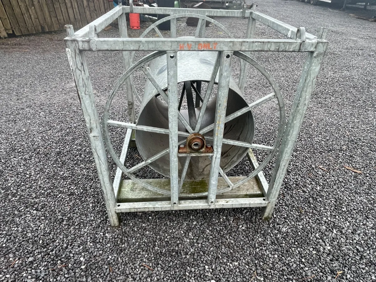 Galavanised reeler - Image 1