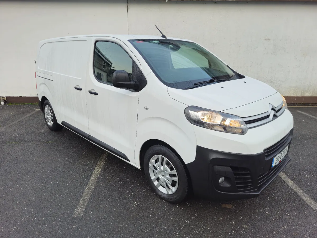 212 Citroen Dispatch MWB High Spec - Image 3