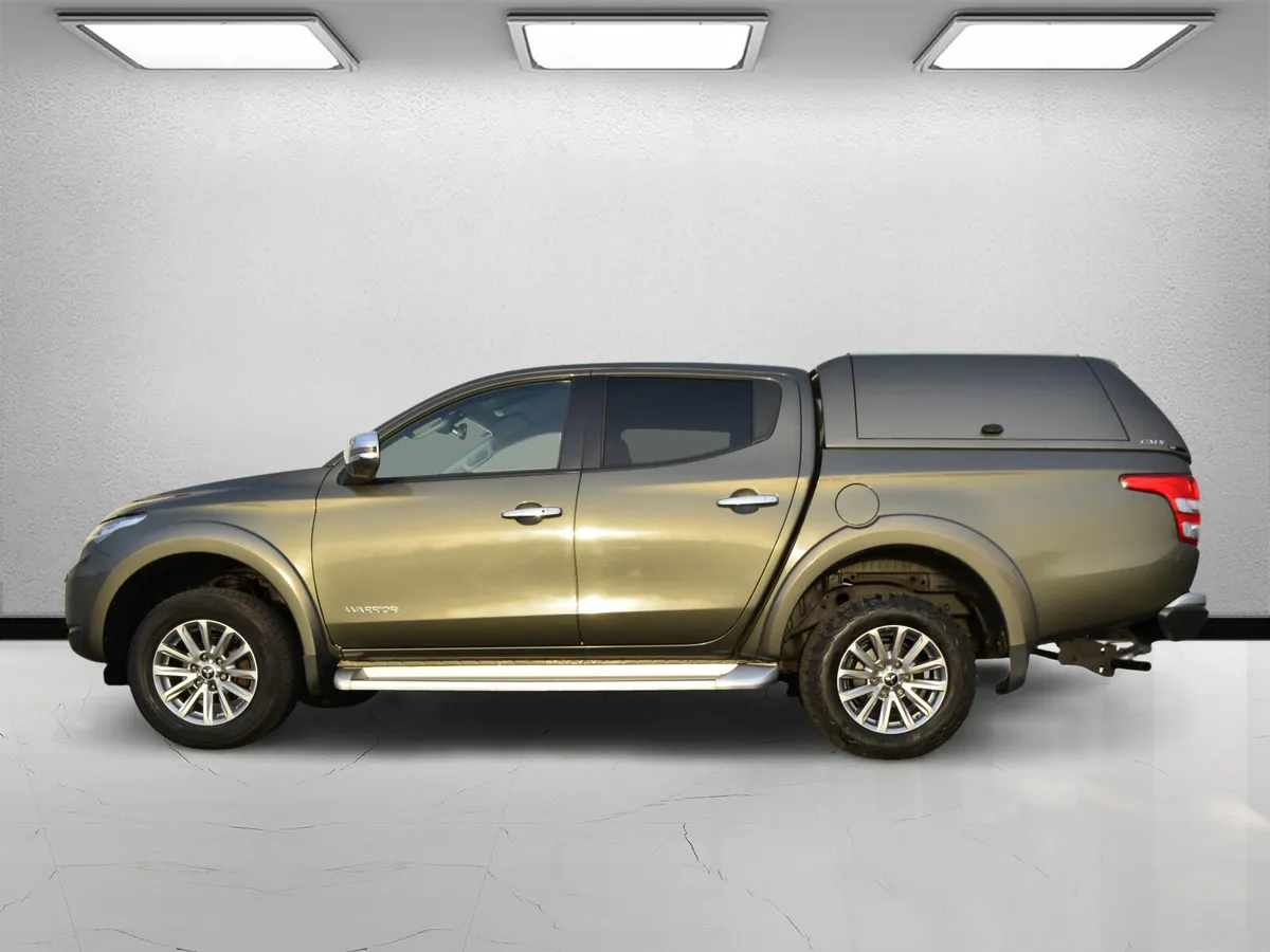 Mitsubishi L200 with gull wing canopy - Image 4