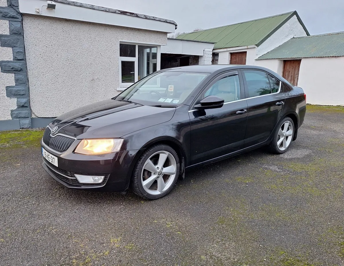 2015 Skoda Octavia Elegance 2.0 TDI 150HP - Image 2