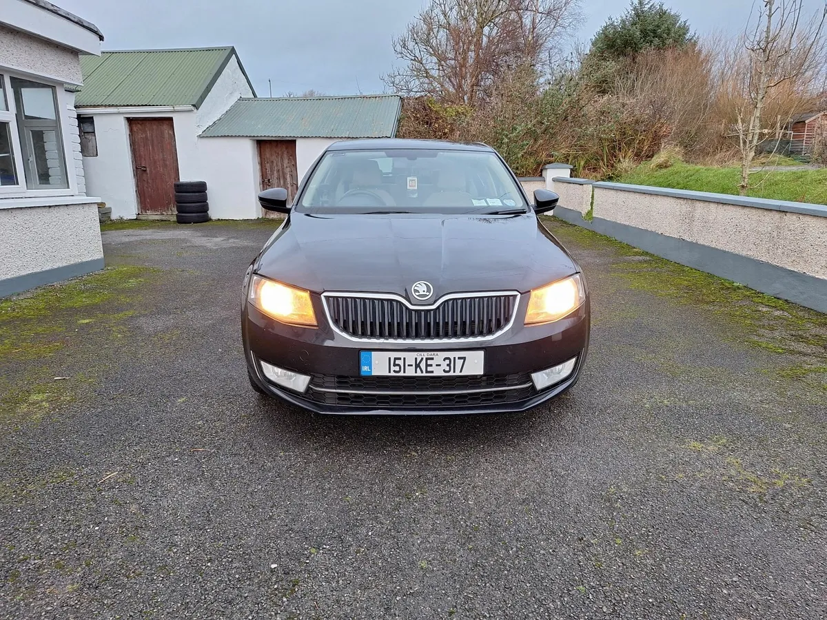 2015 Skoda Octavia Elegance 2.0 TDI 150HP - Image 4