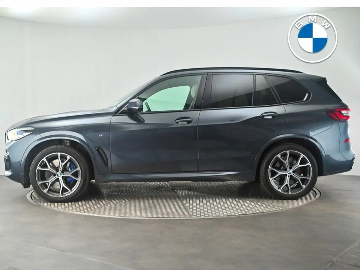 BMW X5 xDrive45e M Sport - Image 3