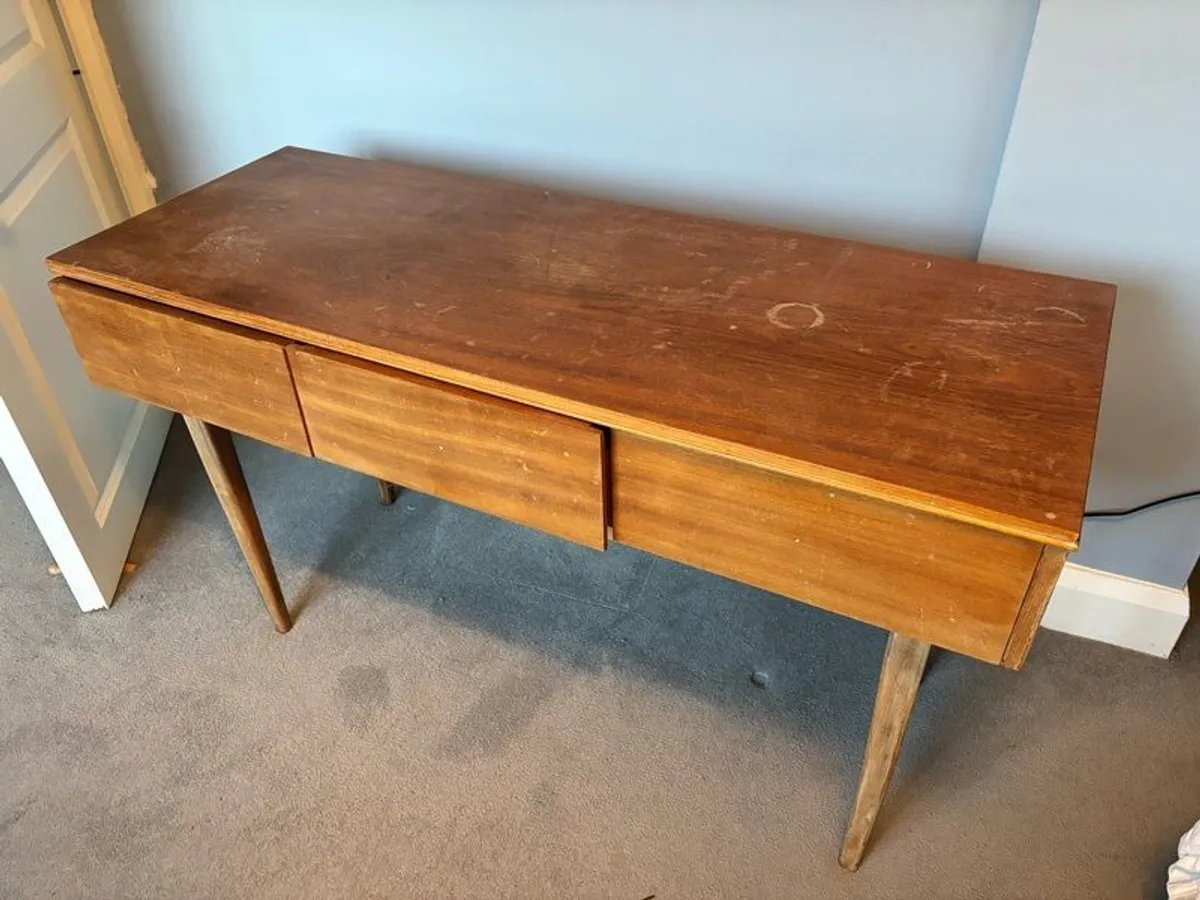 Mid-century Sideboard - Image 1