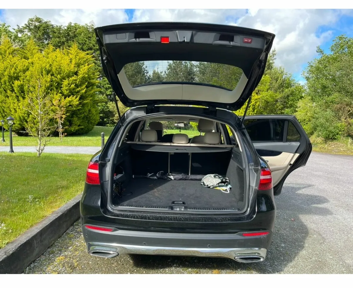 Mercedes-Benz GLC 2016 - Image 3