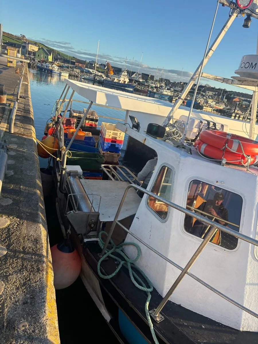 32ft fishing boat - Image 4