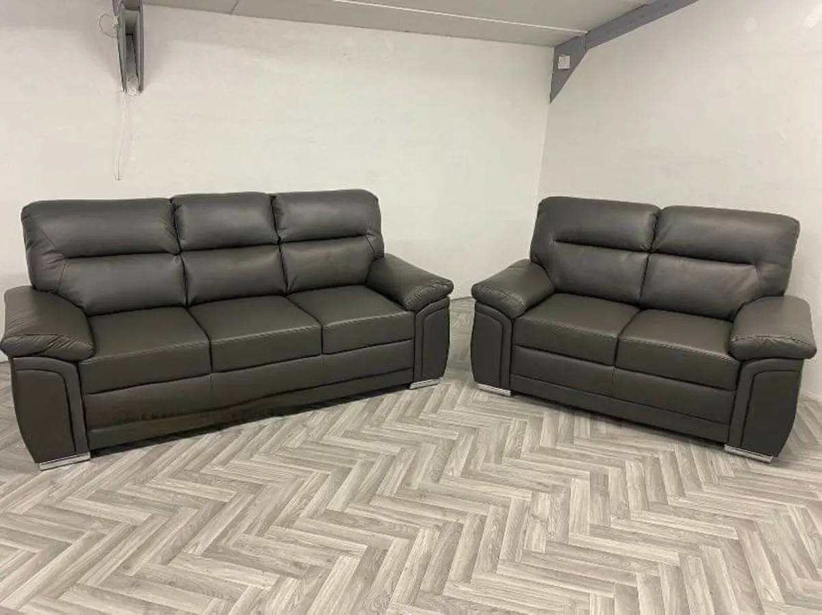 3+2 Bromley Gretal Leather Sofa Set - Image 2