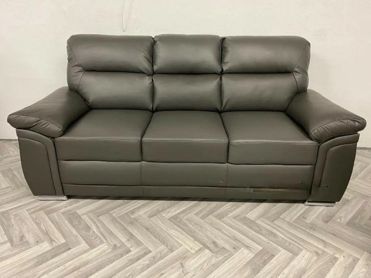 3+2 Bromley Gretal Leather Sofa Set - Image 3