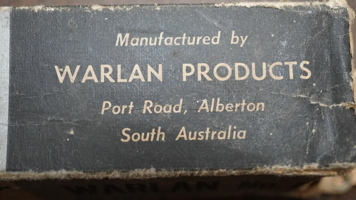 Vintage WARLAN_Air-Check_Door Closer - Image 3